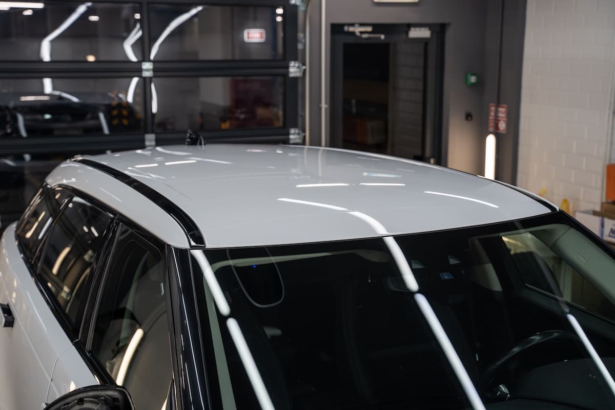 Range Rover Velar — крыша
